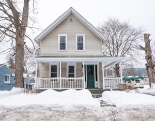 1242 S Main St, Palmer, Massachusetts, 3 Bedrooms Bedrooms, 6 Rooms Rooms,1.5 BathroomsBathrooms,Residential,For Sale,S Main St,73479444