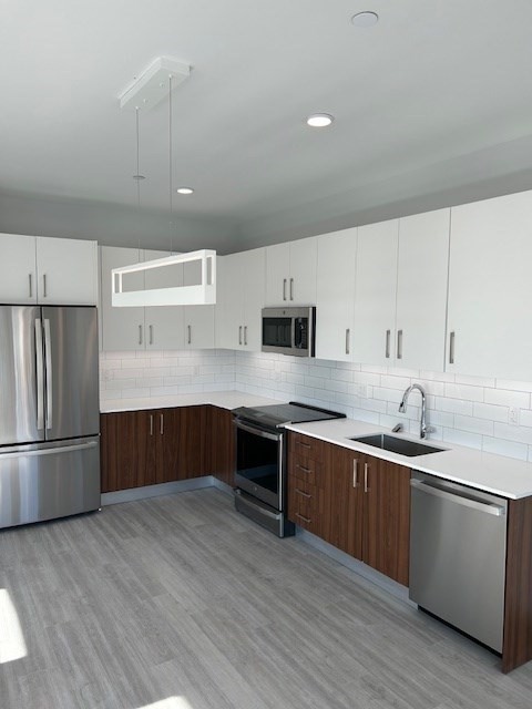 148 Old Post Road, Sharon, Massachusetts, 2 Rooms Rooms,1 BathroomBathrooms,Residential Lease,For Rent,Old Post Road,73479451