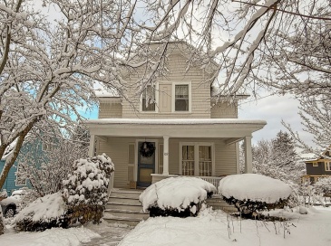 169 Whitmarsh Ave, Worcester, Massachusetts, 3 Bedrooms Bedrooms, 6 Rooms Rooms,1 BathroomBathrooms,Residential,For Sale,Whitmarsh Ave,73479464