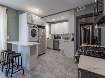 35 Newport Street, Boston, Massachusetts, 3 Bedrooms Bedrooms, 6 Rooms Rooms,1 BathroomBathrooms,Residential Lease,For Rent,Newport Street,73479486