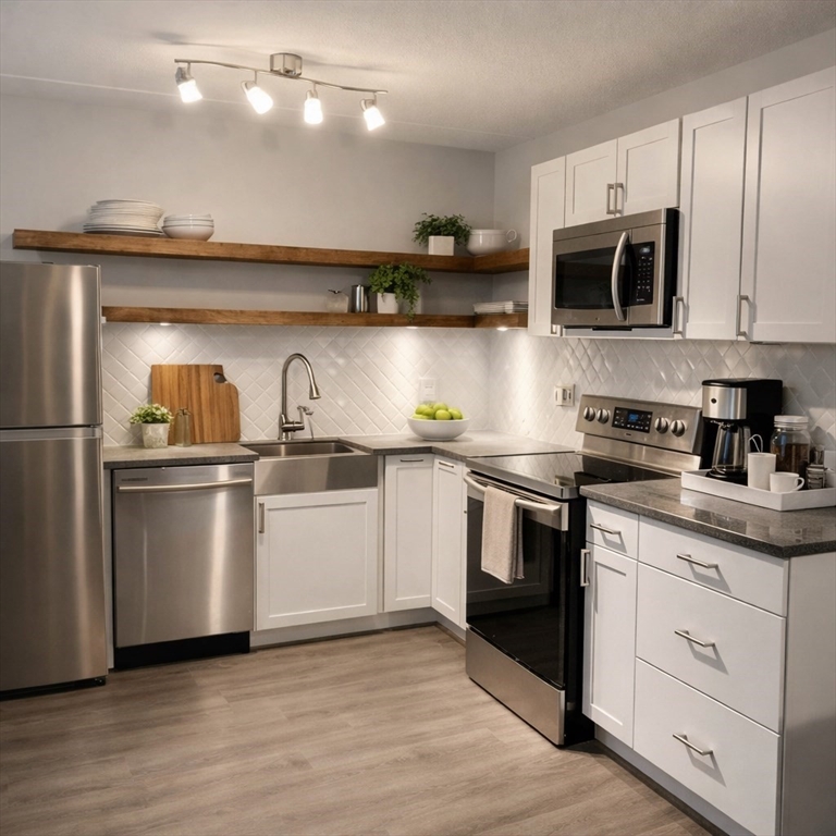 200 Swanton St, Winchester, Massachusetts, 1 Bedroom Bedrooms, 4 Rooms Rooms,1 BathroomBathrooms,Residential Lease,For Rent,Swanton St,73479574