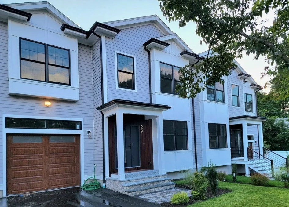 29 Parsons St, Newton, Massachusetts, 4 Bedrooms Bedrooms, 12 Rooms Rooms,4 BathroomsBathrooms,Residential,For Sale,Parsons St,73479582