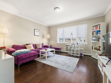 71 Oxford Ave, Cambridge, Massachusetts, 2 Bedrooms Bedrooms, 4 Rooms Rooms,1 BathroomBathrooms,Residential Lease,For Rent,Oxford Ave,73475003 71 Oxford Ave, Cambridge, Massachusetts, 2 Bedrooms Bedrooms, 4 Rooms Rooms,1 BathroomBathrooms,Residential Lease,For Rent,Oxford Ave,73475003