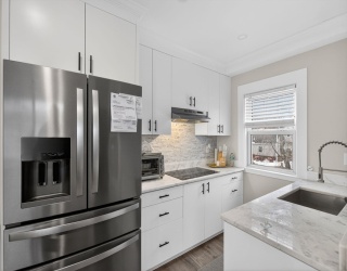 103 Henshaw St, Worcester, Massachusetts, 3 Bedrooms Bedrooms, 6 Rooms Rooms,1.5 BathroomsBathrooms,Residential,For Sale,Henshaw St,73479624