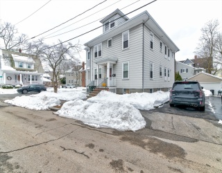49 Endicott St, Quincy, Massachusetts, 3 Bedrooms Bedrooms, 7 Rooms Rooms,1 BathroomBathrooms,Residential Lease,For Rent,Endicott St,73479687