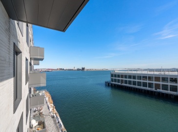 300 Pier 4 Blvd, Boston, Massachusetts, 2 Bedrooms Bedrooms, 5 Rooms Rooms,2 BathroomsBathrooms,Residential,For Sale,Pier 4 Blvd,73479704