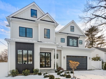 190 Brookline Street, Needham, Massachusetts, 6 Bedrooms Bedrooms, 13 Rooms Rooms,6.5 BathroomsBathrooms,Residential,For Sale,Brookline Street,73479672