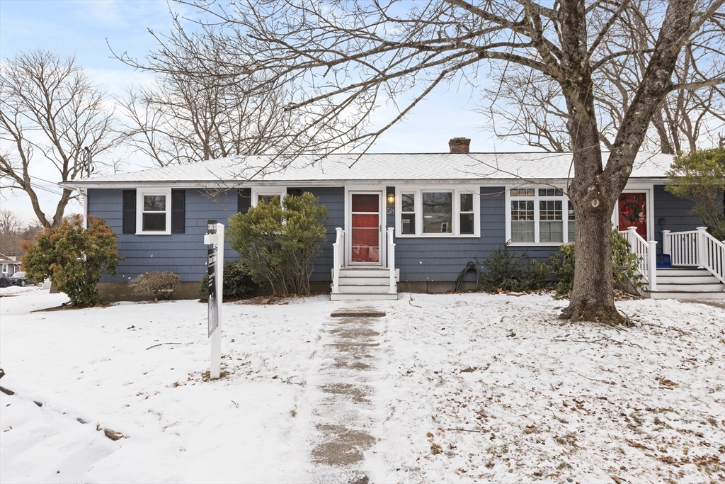 58 Neillian Way, Bedford, Massachusetts, 2 Bedrooms Bedrooms, 5 Rooms Rooms,1 BathroomBathrooms,Residential,For Sale,Neillian Way,73468753