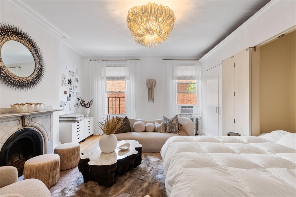 100 Charles St, Boston, Massachusetts, 1 Room Rooms,1 BathroomBathrooms,Residential,For Sale,Charles St,73479839