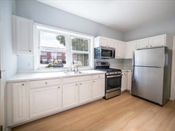 502 Somerville Ave, Somerville, Massachusetts, 1 Bedroom Bedrooms, 3 Rooms Rooms,1 BathroomBathrooms,Residential Lease,For Rent,Somerville Ave,73479884