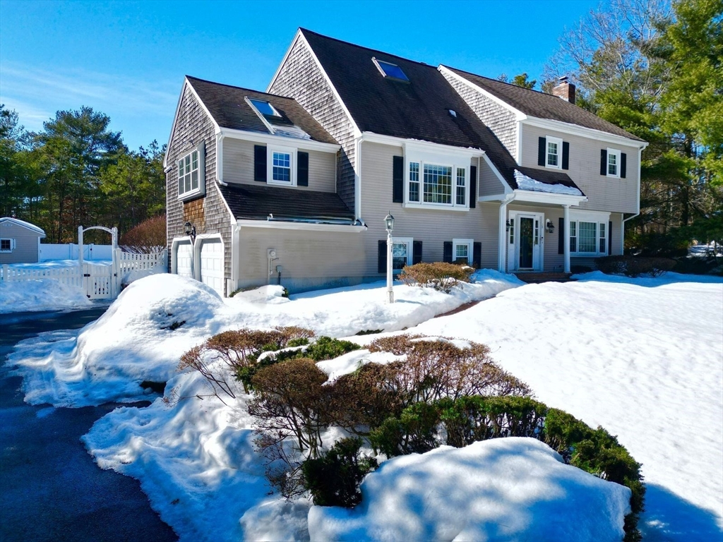 14 Triphammer Cir, Plymouth, Massachusetts, 3 Bedrooms Bedrooms, 7 Rooms Rooms,3 BathroomsBathrooms,Residential,For Sale,Triphammer Cir,73479719