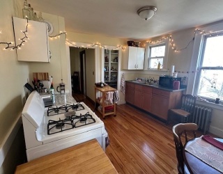 68 Conz Street, Northampton, Massachusetts, 3 Bedrooms Bedrooms, 4 Rooms Rooms,1 BathroomBathrooms,Residential Lease,For Rent,Conz Street,73479783