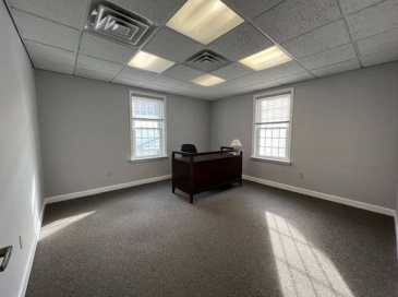 33 Walker Road, North Andover, Massachusetts, ,Commercial Lease,For Rent,Walker Road,73479913