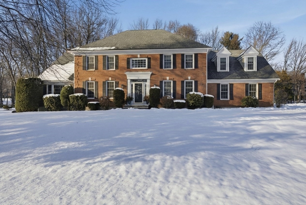 24 Morningside Drive, Shrewsbury, Massachusetts, 5 Bedrooms Bedrooms, 11 Rooms Rooms,3 BathroomsBathrooms,Residential,For Sale,Morningside Drive,73480019