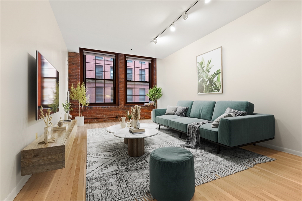 1241-1255 Adams, Boston, Massachusetts, 1 Bedroom Bedrooms, 4 Rooms Rooms,1 BathroomBathrooms,Residential,For Sale,Adams,73479320