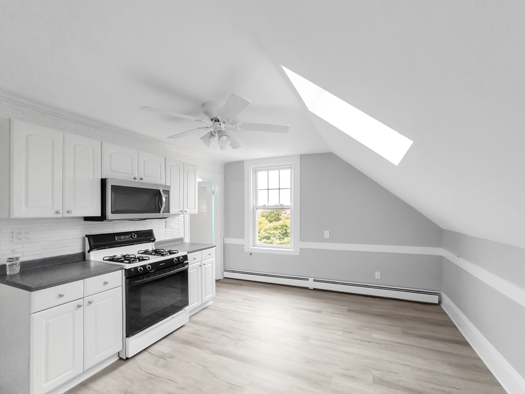 4 Buckley Avenue, Boston, Massachusetts, 2 Bedrooms Bedrooms, 4 Rooms Rooms,1 BathroomBathrooms,Residential Lease,For Rent,Buckley Avenue,73480055