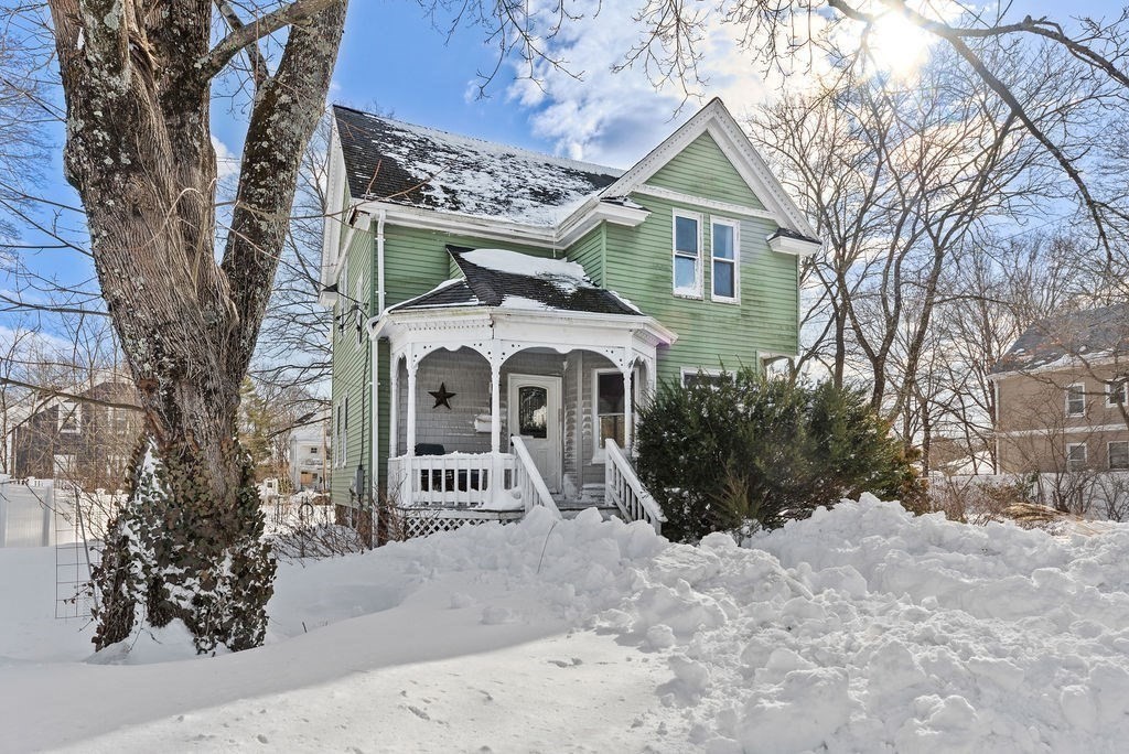 97 East St, Mansfield, Massachusetts, 4 Bedrooms Bedrooms, 8 Rooms Rooms,2 BathroomsBathrooms,Residential,For Sale,East St,73480063