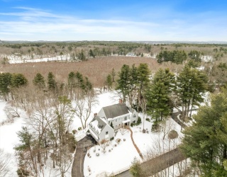89 Mattison Dr, Concord, Massachusetts, 5 Bedrooms Bedrooms, 11 Rooms Rooms,5.5 BathroomsBathrooms,Residential,For Sale,Mattison Dr,73480235