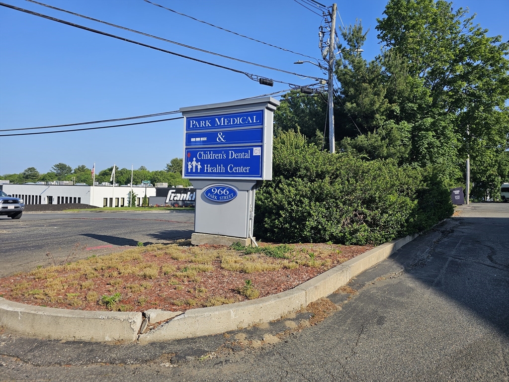 966 Park Street, Stoughton, Massachusetts, ,Commercial Lease,For Rent,Park Street,73480303