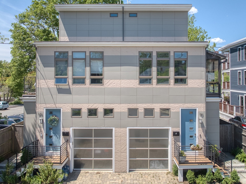 151 Sherman Street, Cambridge, Massachusetts, 3 Bedrooms Bedrooms, 6 Rooms Rooms,2.5 BathroomsBathrooms,Residential,For Sale,Sherman Street,73480093