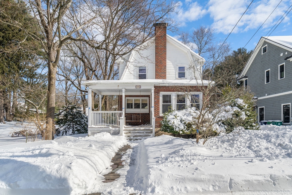 126 Beethoven Ave, Newton, Massachusetts, 3 Bedrooms Bedrooms, 7 Rooms Rooms,1.5 BathroomsBathrooms,Residential,For Sale,Beethoven Ave,73480142