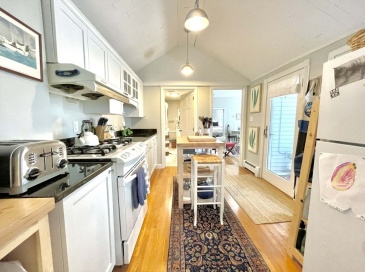 89 Green St, Boston, Massachusetts, 1 Bedroom Bedrooms, 5 Rooms Rooms,1 BathroomBathrooms,Residential Lease,For Rent,Green St,73480200