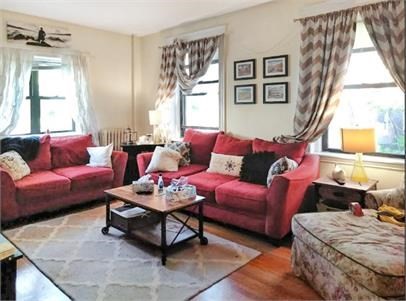 7 Naples, Brookline, Massachusetts, 2 Bedrooms Bedrooms, 3 Rooms Rooms,1 BathroomBathrooms,Residential Lease,For Rent,Naples,73480229