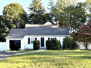 58 Hartford Street, Natick, Massachusetts, 4 Bedrooms Bedrooms, 8 Rooms Rooms,3 BathroomsBathrooms,Residential Lease,For Rent,Hartford Street,73461551