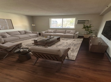 688 Boston Post Rd E, Marlborough, Massachusetts, 1 Bedroom Bedrooms, 3 Rooms Rooms,1 BathroomBathrooms,Residential,For Sale,Boston Post Rd E,73443179