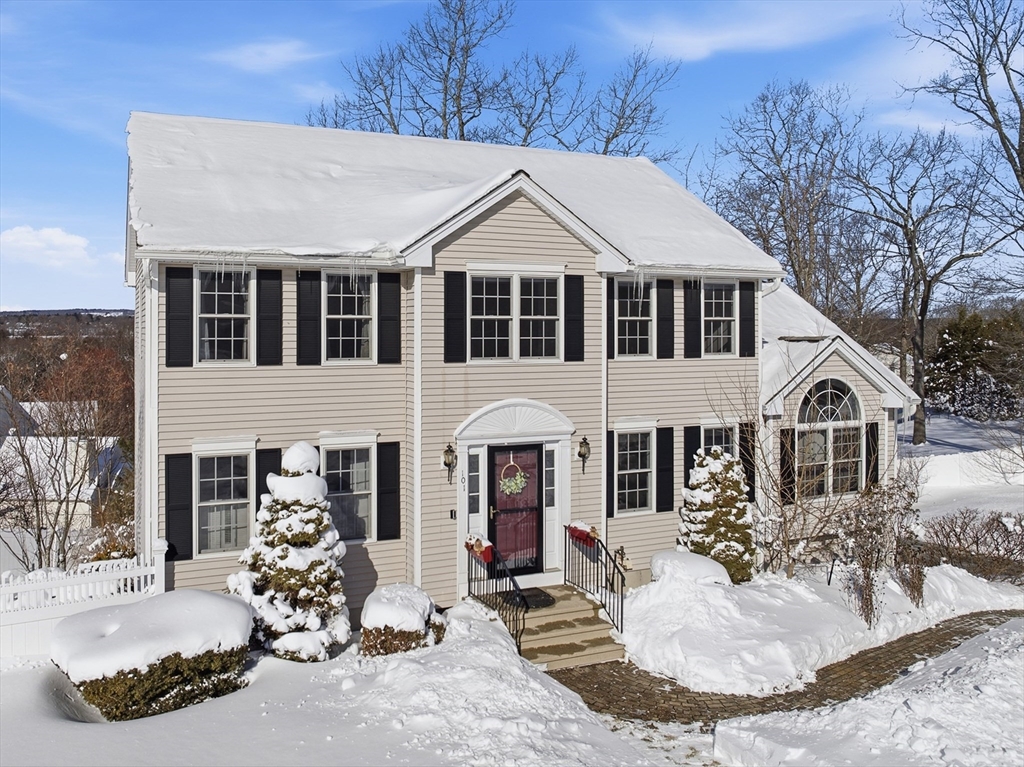 101 Woodruff Rd, Clinton, Massachusetts, 3 Bedrooms Bedrooms, 8 Rooms Rooms,2.5 BathroomsBathrooms,Residential,For Sale,Woodruff Rd,73480401