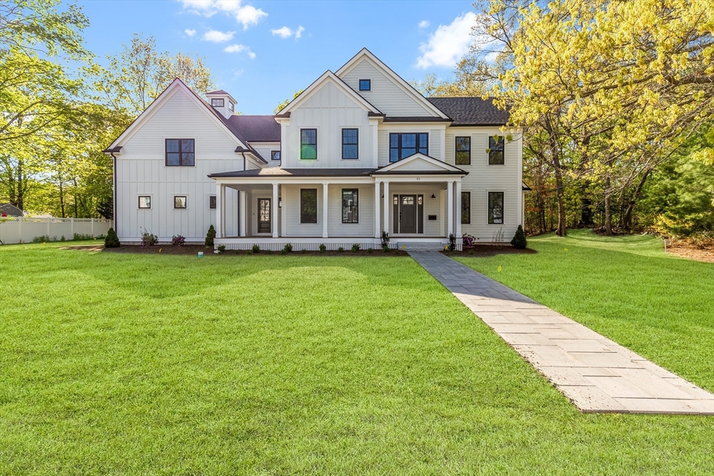 11 Cuba St, Andover, Massachusetts, 4 Bedrooms Bedrooms, 11 Rooms Rooms,3.5 BathroomsBathrooms,Residential,For Sale,Cuba St,73480452