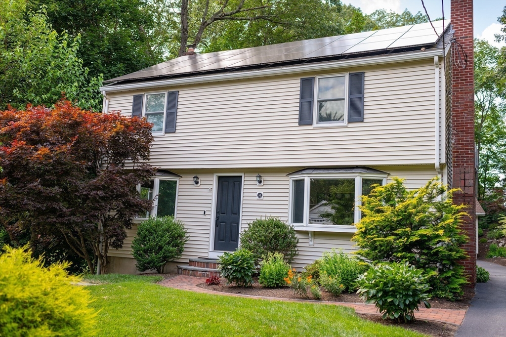 14 Pinewood Ave, Natick, Massachusetts, 3 Bedrooms Bedrooms, 9 Rooms Rooms,2 BathroomsBathrooms,Residential,For Sale,Pinewood Ave,73480379