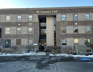 11-15 Parker, Gloucester, Massachusetts, ,Commercial Lease,For Rent,Parker,73480393