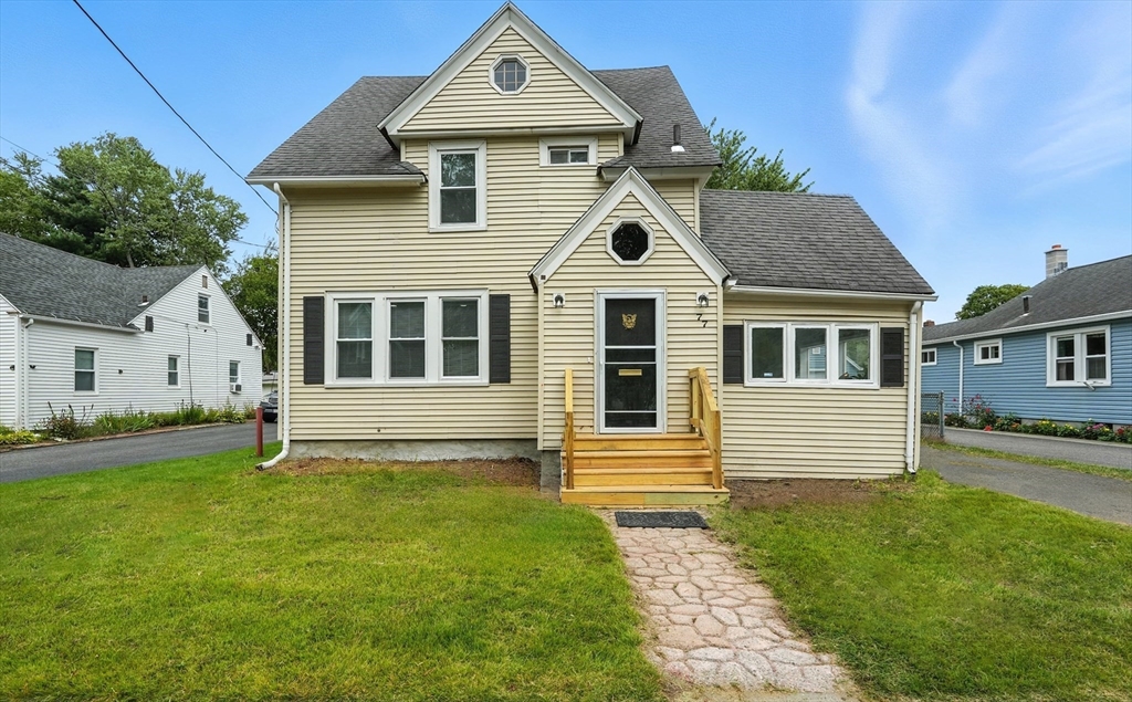 77 Coleman St, Springfield, Massachusetts, 4 Bedrooms Bedrooms, 8 Rooms Rooms,1 BathroomBathrooms,Residential,For Sale,Coleman St,73426444