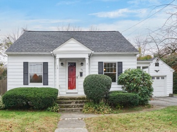 33 Chudy St, Palmer, Massachusetts, 3 Bedrooms Bedrooms, 6 Rooms Rooms,2 BathroomsBathrooms,Residential,For Sale,Chudy St,73449792