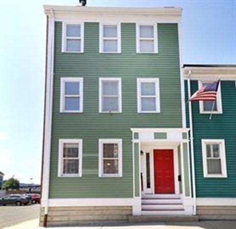 436 Main Street, Boston, Massachusetts, 1 Bedroom Bedrooms, 4 Rooms Rooms,1 BathroomBathrooms,Residential Lease,For Rent,Main Street,73464385