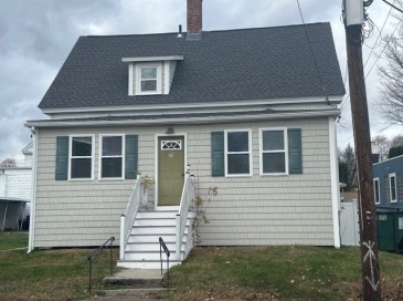 19 Water St, Milford, Massachusetts, 1 Bedroom Bedrooms, 3 Rooms Rooms,1 BathroomBathrooms,Residential Lease,For Rent,Water St,73455749 19 Water St, Milford, Massachusetts, 1 Bedroom Bedrooms, 3 Rooms Rooms,1 BathroomBathrooms,Residential Lease,For Rent,Water St,73455749