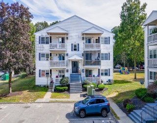 30 Abbey Rd, Leominster, Massachusetts, 2 Bedrooms Bedrooms, 4 Rooms Rooms,1 BathroomBathrooms,Residential,For Sale,Abbey Rd,73480624