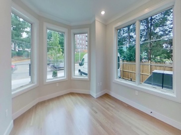 104-106 Warren St., Boston, Massachusetts, 2 Bedrooms Bedrooms, 4 Rooms Rooms,2 BathroomsBathrooms,Residential Lease,For Rent,Warren St.,73480539