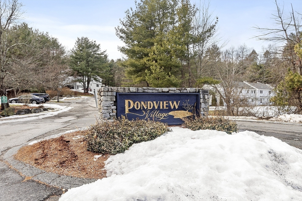 103 Pondview Pl, Tyngsborough, Massachusetts, 2 Bedrooms Bedrooms, 5 Rooms Rooms,1.5 BathroomsBathrooms,Residential,For Sale,Pondview Pl,73468237