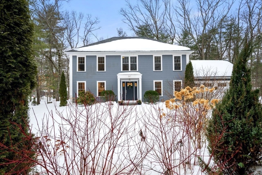 367 Powder Mill Road, Concord, Massachusetts, 4 Bedrooms Bedrooms, 9 Rooms Rooms,2.5 BathroomsBathrooms,Residential,For Sale,Powder Mill Road,73480568