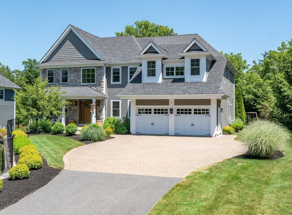 23 Covered Bridge Lane, Wayland, Massachusetts, 5 Bedrooms Bedrooms, 11 Rooms Rooms,4 BathroomsBathrooms,Residential,For Sale,Covered Bridge Lane,73480601