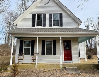 200 South St, West Bridgewater, Massachusetts, 2 Bedrooms Bedrooms, 5 Rooms Rooms,1 BathroomBathrooms,Residential Lease,For Rent,South St,73468851