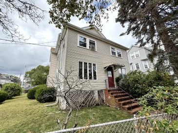 15 Putnam St, Watertown, Massachusetts, 2 Bedrooms Bedrooms, 7 Rooms Rooms,1 BathroomBathrooms,Residential Lease,For Rent,Putnam St,73477304 15 Putnam St, Watertown, Massachusetts, 2 Bedrooms Bedrooms, 7 Rooms Rooms,1 BathroomBathrooms,Residential Lease,For Rent,Putnam St,73477304
