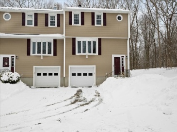 46 Lexington Road, Millbury, Massachusetts, 2 Bedrooms Bedrooms, 5 Rooms Rooms,2 BathroomsBathrooms,Residential,For Sale,Lexington Road,73480724