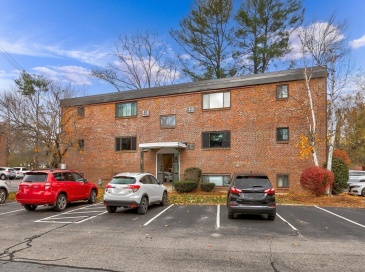 81 Nicholas Rd, Framingham, Massachusetts, 2 Bedrooms Bedrooms, 5 Rooms Rooms,1 BathroomBathrooms,Residential,For Sale,Nicholas Rd,73454183