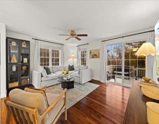 2697 Cranberry Hwy, Wareham, Massachusetts, 2 Bedrooms Bedrooms, 4 Rooms Rooms,2.5 BathroomsBathrooms,Residential,For Sale,Cranberry Hwy,73464189