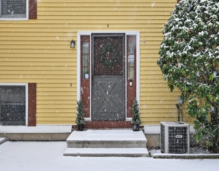 25 Shea, Dracut, Massachusetts, 3 Bedrooms Bedrooms, 5 Rooms Rooms,1.5 BathroomsBathrooms,Residential,For Sale,Shea,73459359