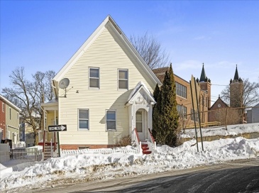 52 Harrison St, Worcester, Massachusetts, 4 Bedrooms Bedrooms, 7 Rooms Rooms,1 BathroomBathrooms,Residential,For Sale,Harrison St,73473805