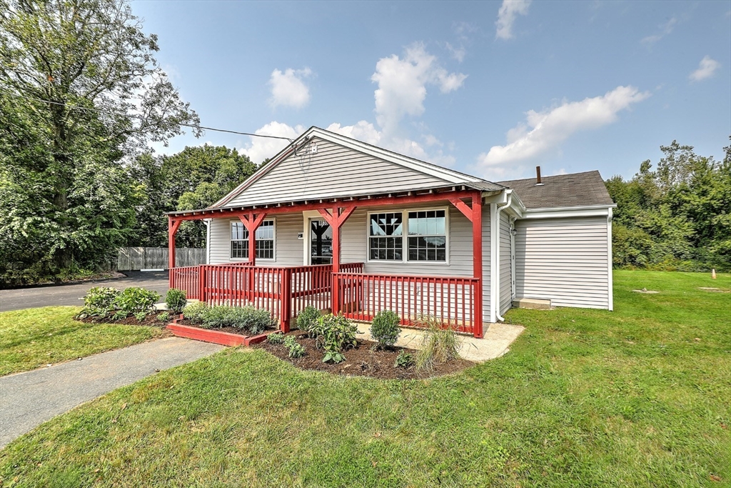 1635 Grand Army Of The Republic Hwy, Swansea, Massachusetts, ,Commercial Sale,For Sale,Grand Army Of The Republic Hwy,73480870